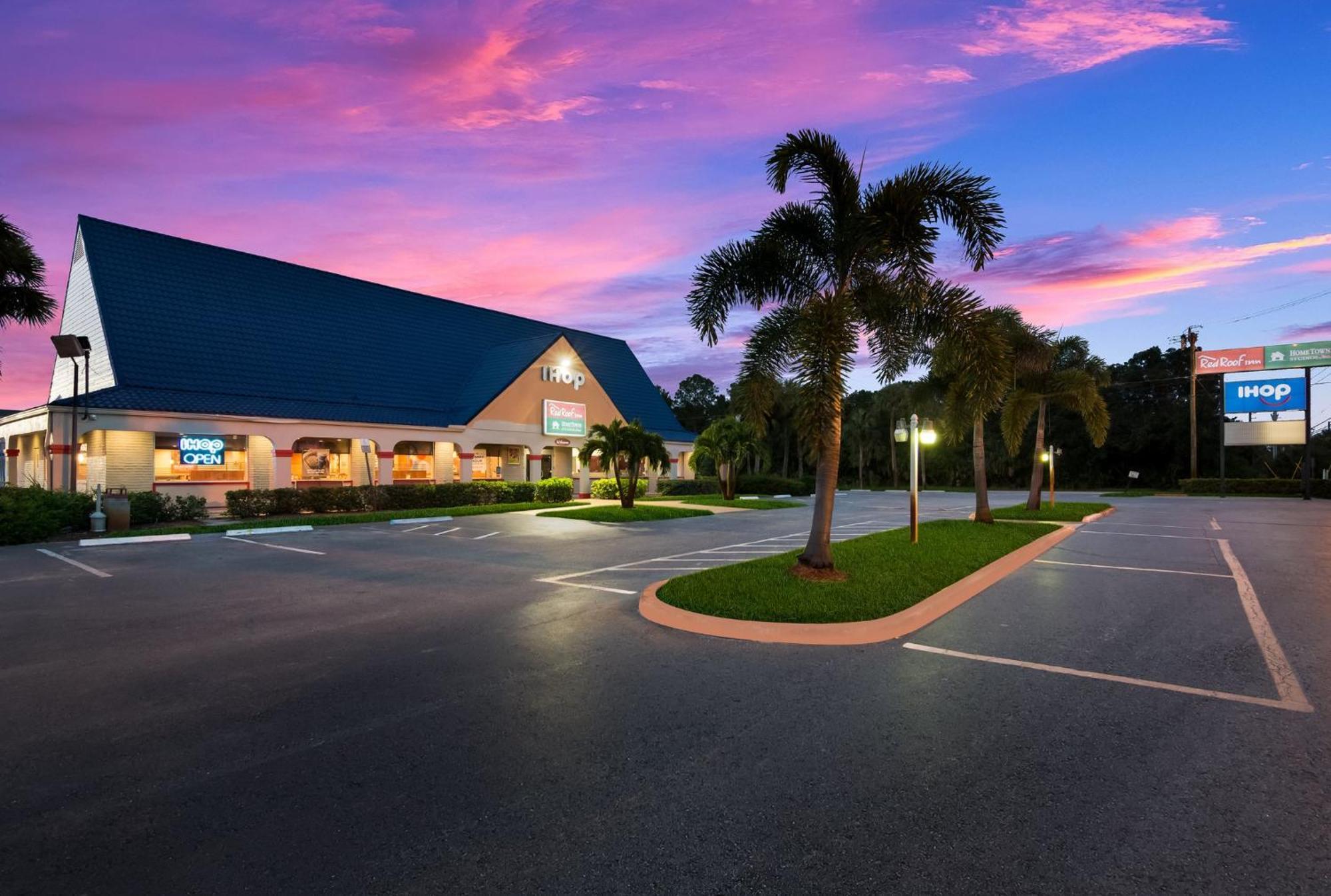 Red Roof Inn Vero Beach - I-95 Bagian luar foto